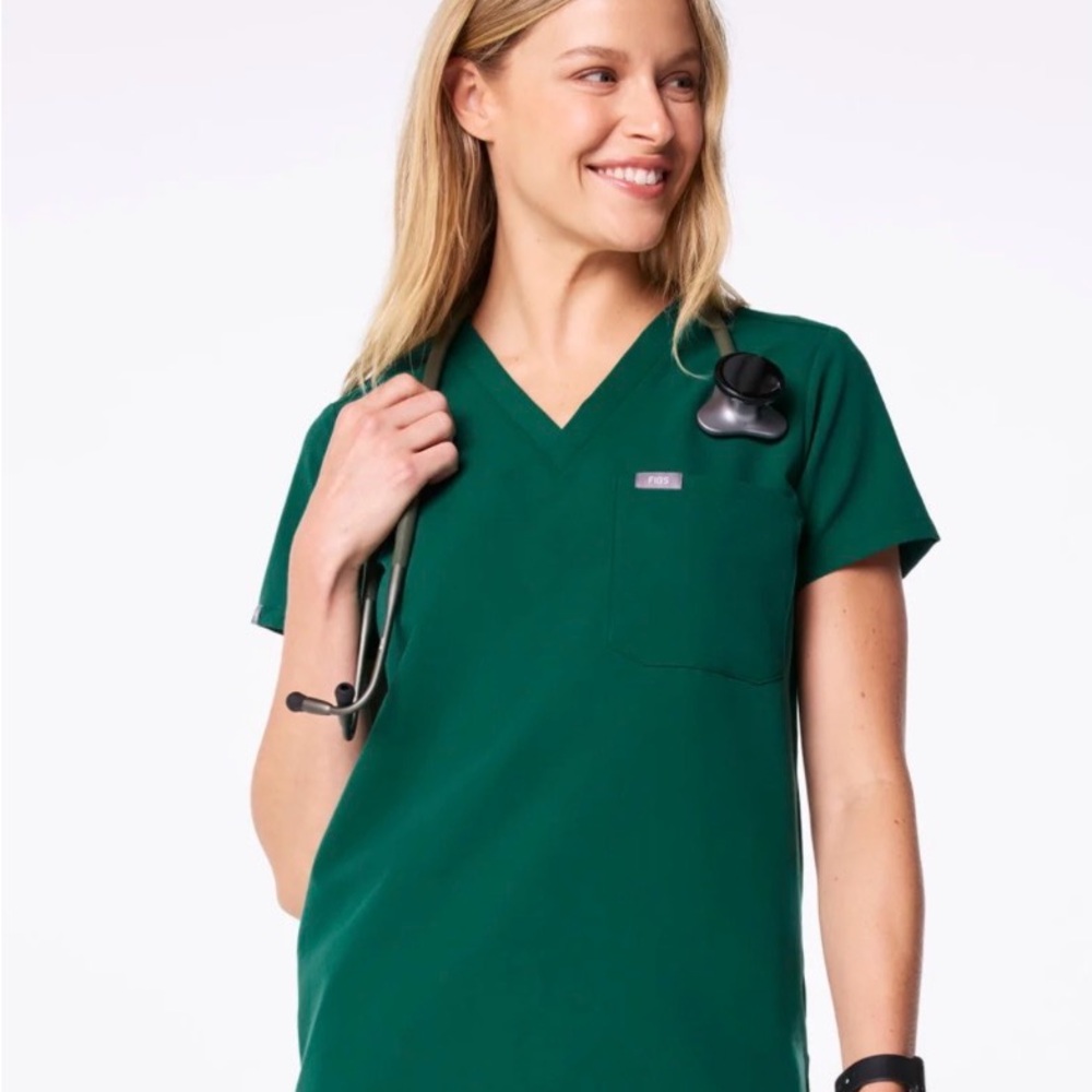 Figs S Hunter Green Catarina Scrub Top